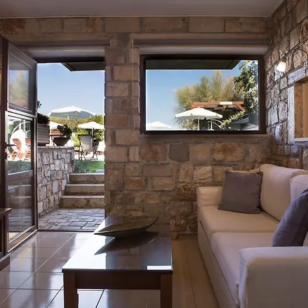 Hotel apartamentowy Enalio