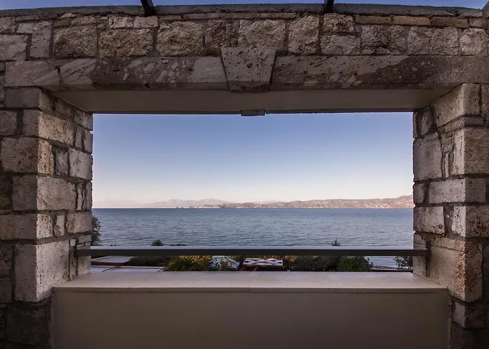 Apart Otel Enalio Lechaio