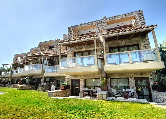 Enalio شقة فندقية 4*